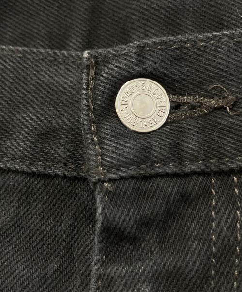 LEVI'S（リーバイス）LEVI'S (リーバイス) バギーデニムパンツ ブラック サイズ:L44W29の古着・服飾アイテム