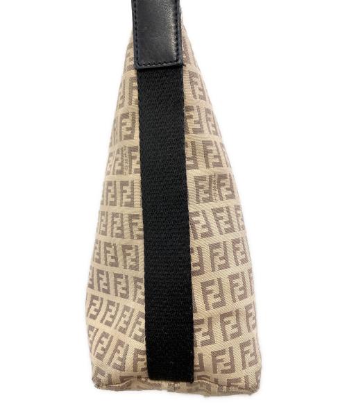 FENDI（フェンディ）FENDI (フェンディ) ショルダーバッグの古着・服飾アイテム