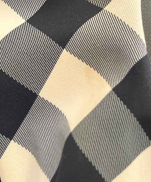 BURBERRY（バーバリー）BURBERRY (バーバリー) ハンドバッグ ブラック×グレーの古着・服飾アイテム