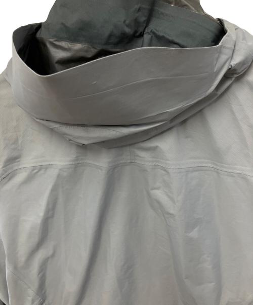 Patagonia（パタゴニア）Patagonia (パタゴニア) Super Cell Jacket グレー サイズ:Mの古着・服飾アイテム