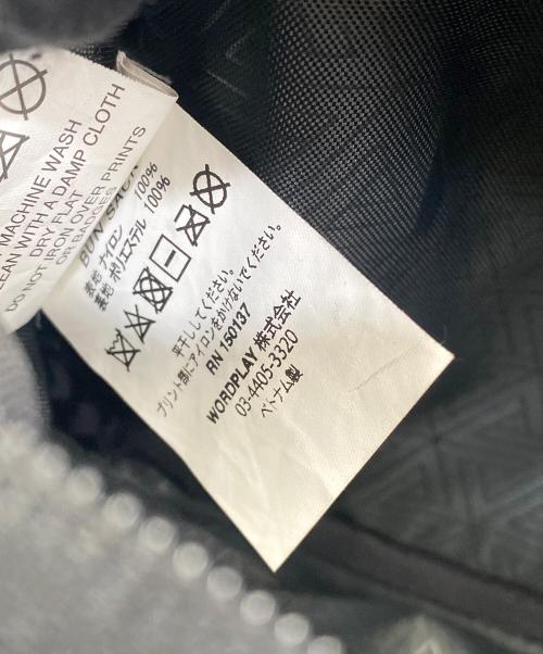 PALACE（パレス）PALACE (パレス) ウエストバッグ ブラックの古着・服飾アイテム
