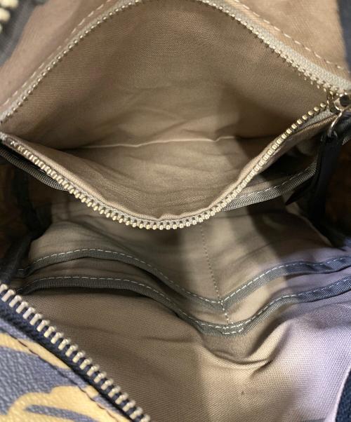 Vivienne Westwood（ヴィヴィアンウエストウッド）Vivienne Westwood (ヴィヴィアンウエストウッド) ショルダーバッグ ブラック×ベージュの古着・服飾アイテム