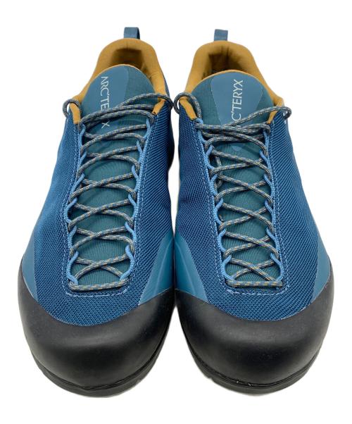 ARC'TERYX（アークテリクス）ARC'TERYX (アークテリクス) ローカットスニーカー ブルー サイズ:27の古着・服飾アイテム