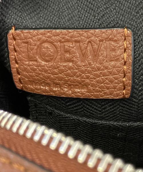 LOEWE（ロエベ）LOEWE (ロエベ) ミリタリーメッセンジャーバッグ ブラウンの古着・服飾アイテム