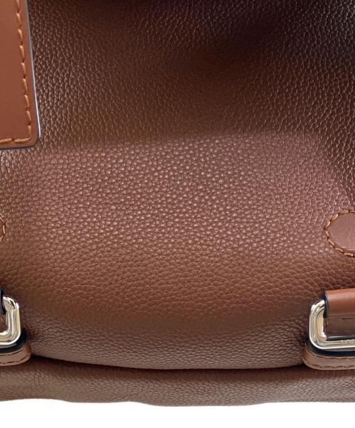 LOEWE（ロエベ）LOEWE (ロエベ) ミリタリーメッセンジャーバッグ ブラウンの古着・服飾アイテム