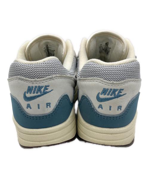 NIKE（ナイキ）NIKE (ナイキ) Patta (パタ) スニーカー ホワイト×ネイビー サイズ:25の古着・服飾アイテム