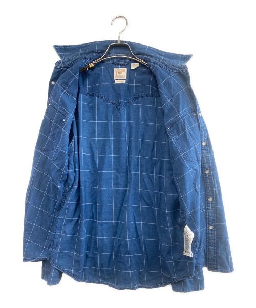 LEVI'S（リーバイス）LEVI'S (リーバイス) 長袖シャツ ネイビー サイズ:Mの古着・服飾アイテム