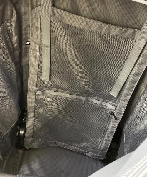 THE NORTH FACE（ザ ノース フェイス）THE NORTH FACE (ザ ノース フェイス) キャリーバッグ ブラックの古着・服飾アイテム