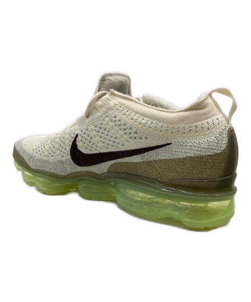 NIKE（ナイキ）NIKE (ナイキ) スニーカー ベージュ サイズ:28の古着・服飾アイテム