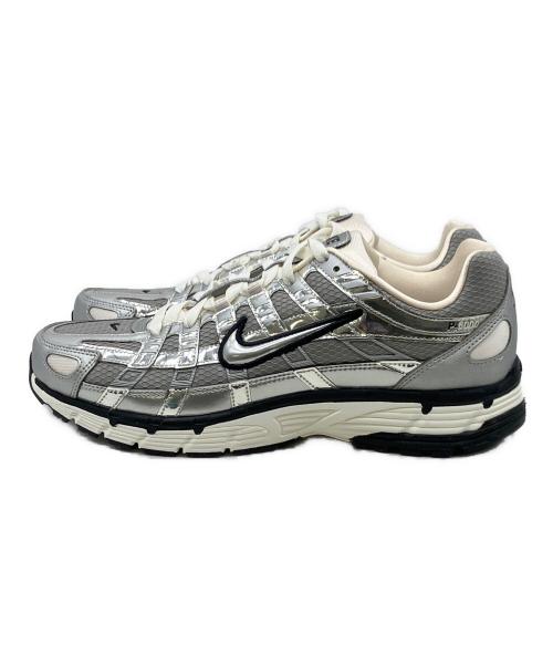 NIKE（ナイキ）NIKE (ナイキ) スニーカー シルバー サイズ:28 未使用品の古着・服飾アイテム
