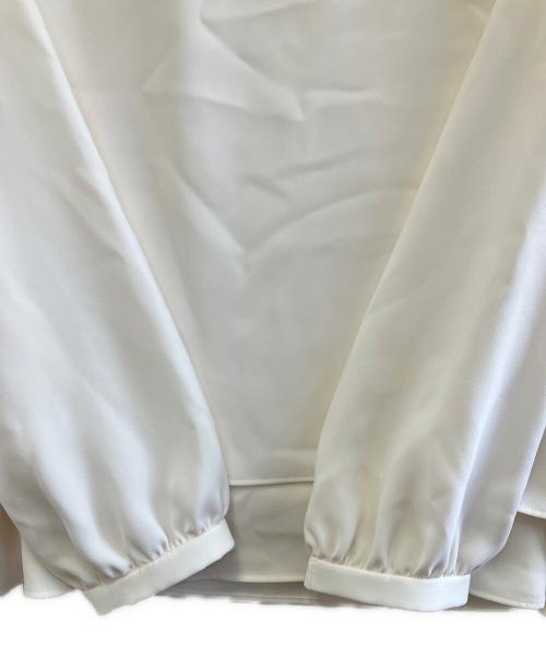 theory luxe（セオリーリュクス）theory luxe (セオリーリュクス) 長袖ブラウス アイボリー サイズ:42 未使用品の古着・服飾アイテム