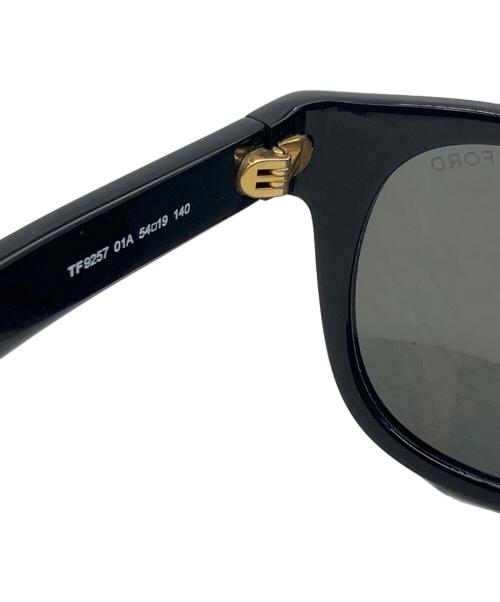 TOM FORD（トムフォード）TOM FORD (トムフォード) サングラス ブラックの古着・服飾アイテム