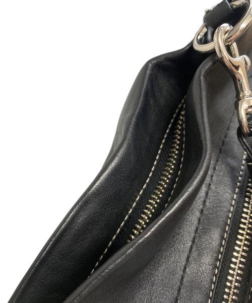 COACH（コーチ）COACH (コーチ) ワンショルダーバッグ ブラックの古着・服飾アイテム