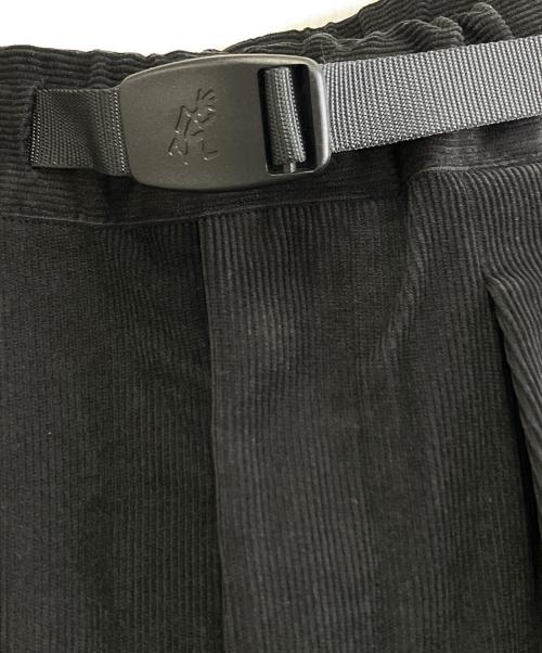 GRAMICCI（グラミチ）GRAMICCI (グラミチ) WHITE MOUNTAINEERING (ホワイトマウンテ二アニング) Corduroy Wide Tapered Pants ブラック サイズ:1の古着・服飾アイテム