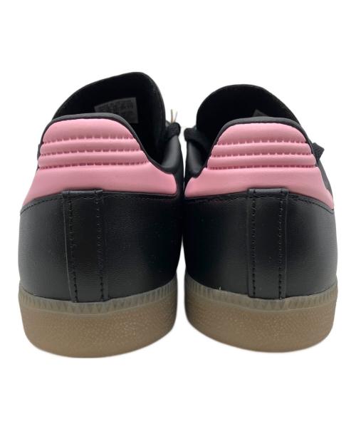adidas（アディダス）adidas (アディダス) スニーカー ブラック×ピンク サイズ:28.5 未使用品の古着・服飾アイテム