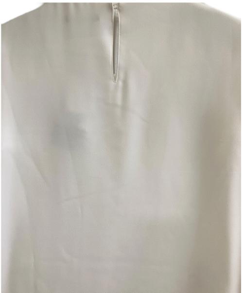 theory luxe（セオリーリュクス）theory luxe (セオリーリュクス) 長袖ブラウス ベージュ サイズ:40の古着・服飾アイテム