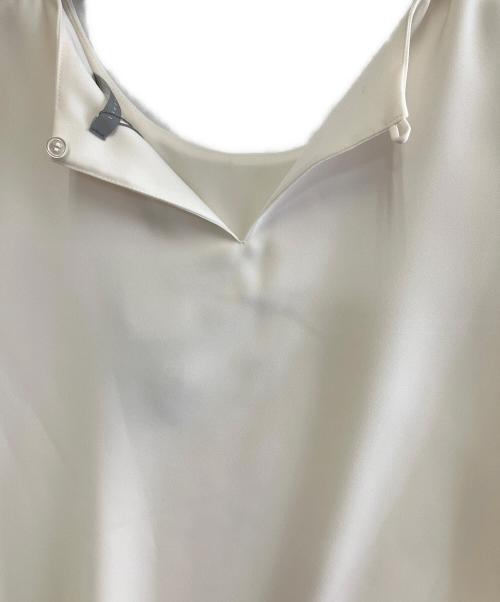 theory luxe（セオリーリュクス）theory luxe (セオリーリュクス) 長袖ブラウス ベージュ サイズ:40の古着・服飾アイテム