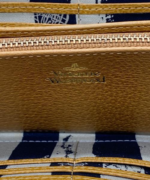 Vivienne Westwood（ヴィヴィアンウエストウッド）Vivienne Westwood (ヴィヴィアンウエストウッド) 長財布 ベージュの古着・服飾アイテム