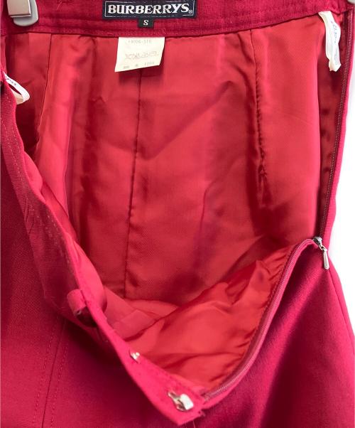 Burberrys（バーバリーズ）Burberrys (バーバリーズ) セットアップ レッド サイズ:Sの古着・服飾アイテム