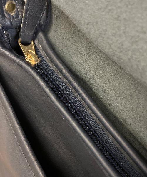 COACH（コーチ）COACH (コーチ) レザーショルダーバッグ ブラックの古着・服飾アイテム