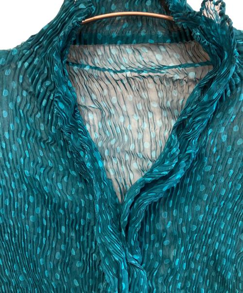 ISSEY MIYAKE FETE（イッセイミヤケフェット）ISSEY MIYAKE FETE (イッセイミヤケフェット) 薄手カーディガン ブルー サイズ:02の古着・服飾アイテム