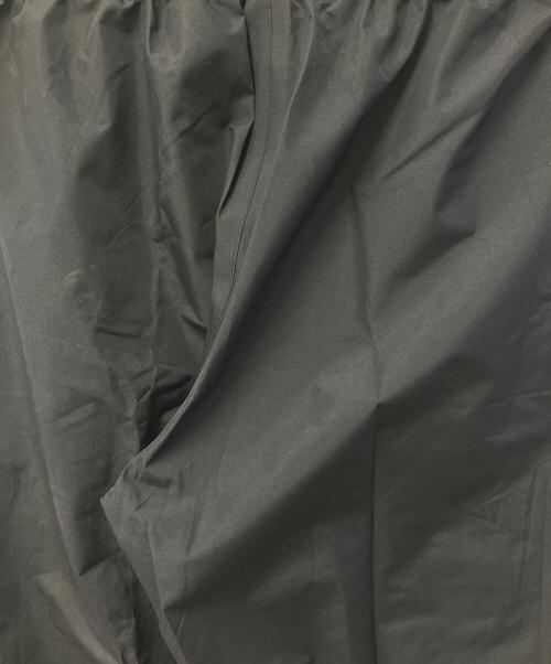 MIZUNO（ミズノ）MIZUNO (ミズノ) セットアップレインスーツ ベージュ×ブラック サイズ:Mの古着・服飾アイテム