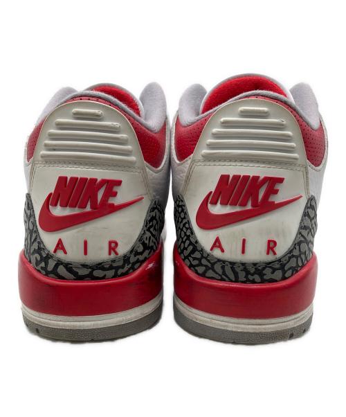NIKE（ナイキ）NIKE (ナイキ) スニーカー ホワイト×レッド サイズ:27.5の古着・服飾アイテム