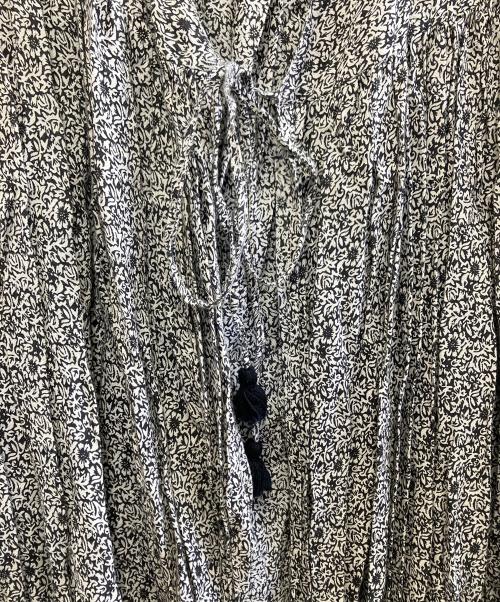 ne quittez pas（ヌキテパ）ne quittez pas (ヌキテパ) 長袖ワンピース ベージュ×ブラック サイズ:不明の古着・服飾アイテム