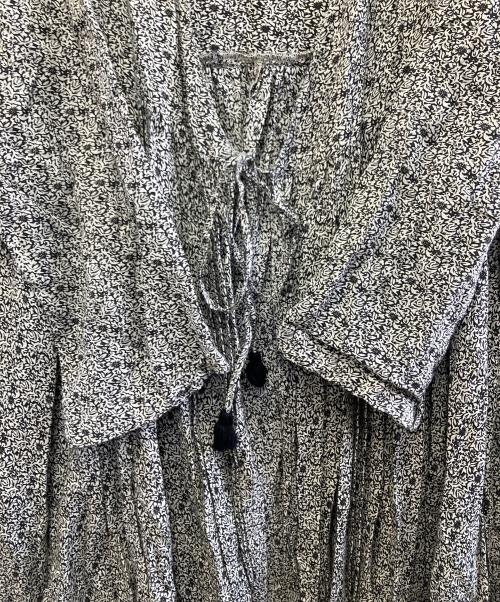ne quittez pas（ヌキテパ）ne quittez pas (ヌキテパ) 長袖ワンピース ベージュ×ブラック サイズ:不明の古着・服飾アイテム