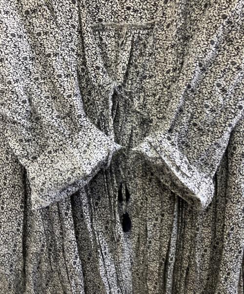 ne quittez pas（ヌキテパ）ne quittez pas (ヌキテパ) 長袖ワンピース ベージュ×ブラック サイズ:不明の古着・服飾アイテム