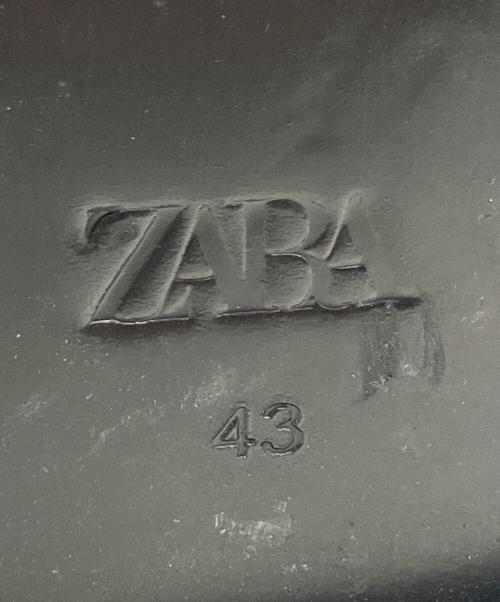 ZARA（ザラ）ZARA (ザラ) コインローファー ブラック サイズ:43の古着・服飾アイテム