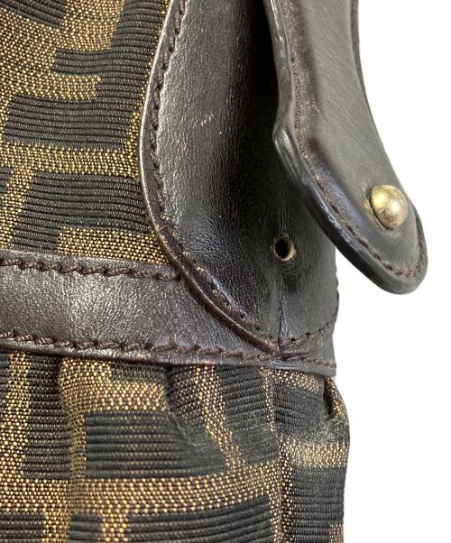 FENDI（フェンディ）FENDI (フェンディ) ワンショルダーバッグ ブラウンの古着・服飾アイテム