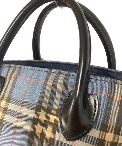 BURBERRY BLUE LABEL（バーバリー ブルー レーベル）BURBERRY BLUE LABEL (バーバリー ブルー レーベル) 舟形チェックミニトートバッグ ブルーの古着・服飾アイテム