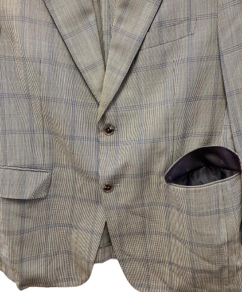 GIORGIO ARMANI（ジョルジオアルマーニ）GIORGIO ARMANI (ジョルジオアルマーニ) テーラードジャケット カーキ サイズ:BB4の古着・服飾アイテム