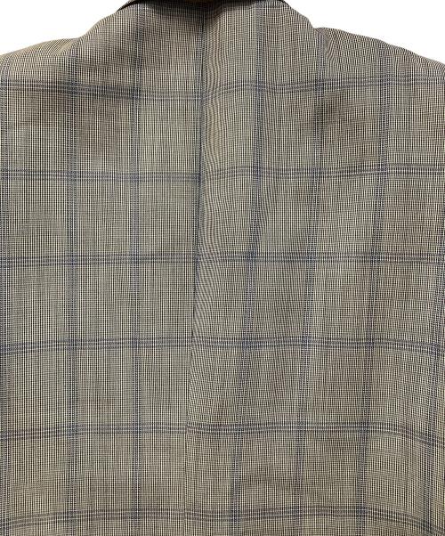GIORGIO ARMANI（ジョルジオアルマーニ）GIORGIO ARMANI (ジョルジオアルマーニ) テーラードジャケット カーキ サイズ:BB4の古着・服飾アイテム