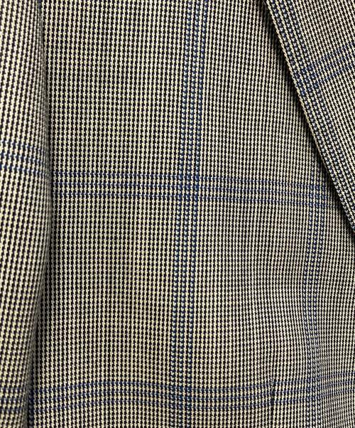 GIORGIO ARMANI（ジョルジオアルマーニ）GIORGIO ARMANI (ジョルジオアルマーニ) テーラードジャケット カーキ サイズ:BB4の古着・服飾アイテム