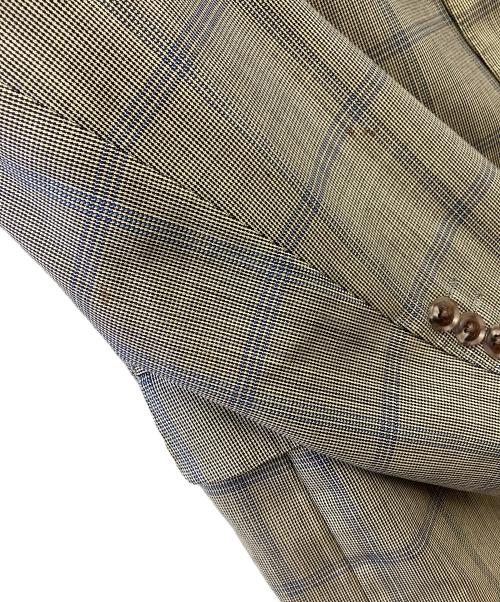 GIORGIO ARMANI（ジョルジオアルマーニ）GIORGIO ARMANI (ジョルジオアルマーニ) テーラードジャケット カーキ サイズ:BB4の古着・服飾アイテム