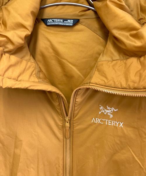 ARC'TERYX（アークテリクス）ARC'TERYX (アークテリクス) ATOM LT HOODY オレンジ サイズ:XS/TPの古着・服飾アイテム