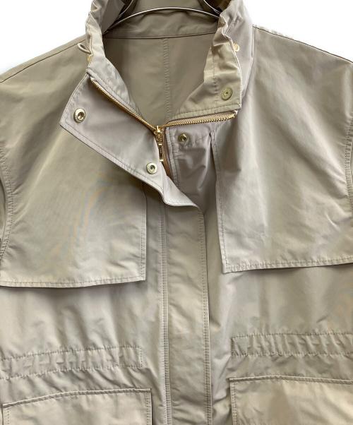23区（ニジュウサンク）23区 (ニジュウサンク) スタンドカラージャケット ベージュ サイズ:38の古着・服飾アイテム