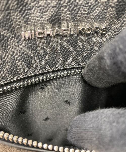 MICHAEL KORS（マイケルコース）MICHAEL KORS (マイケルコース) ショルダーバッグ ブラックの古着・服飾アイテム