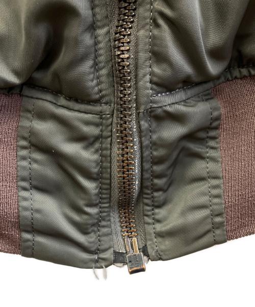 ALPHA INDUSTRIES（アルファインダストリーズ）ALPHA INDUSTRIES (アルファインダストリーズ) MA-1ジャケット カーキ サイズ:Mの古着・服飾アイテム