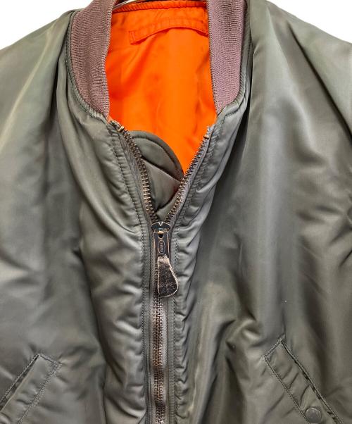 ALPHA INDUSTRIES（アルファインダストリーズ）ALPHA INDUSTRIES (アルファインダストリーズ) MA-1ジャケット カーキ サイズ:Mの古着・服飾アイテム