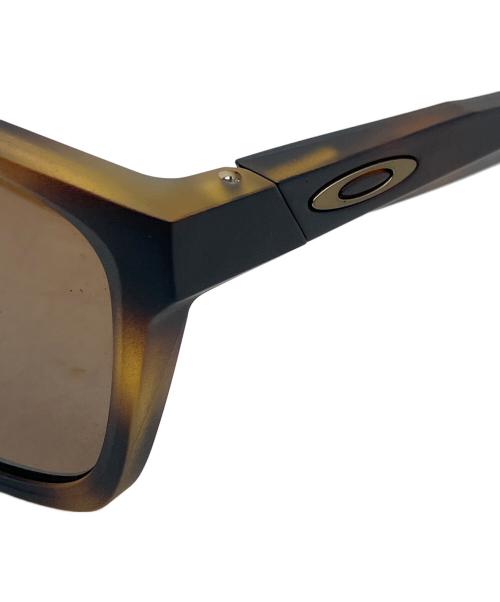 OAKLEY（オークリー）OAKLEY (オークリー) サングラス ブラウン サイズ:57□17の古着・服飾アイテム