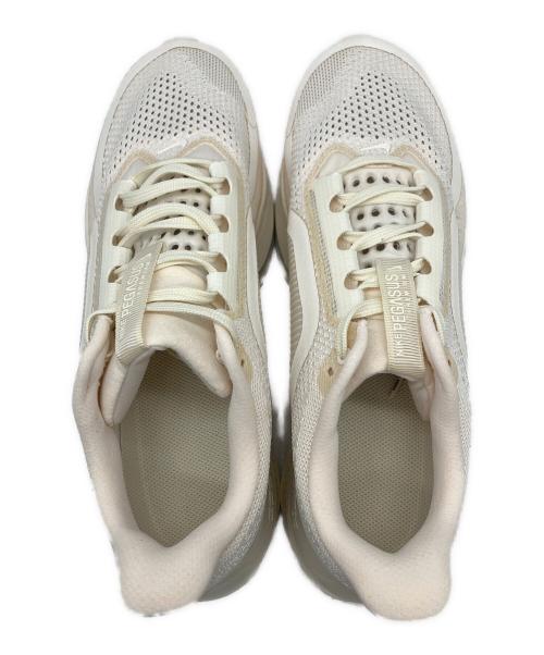 NIKE（ナイキ）NIKE (ナイキ) ローカットスニーカー アイボリー サイズ:27の古着・服飾アイテム