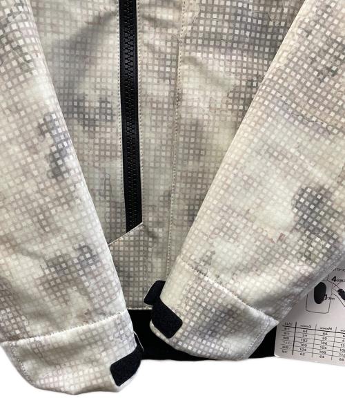 Urbanism（アーバニズム）Urbanism (アーバニズム) アーバンソフトシェルジャケット ベージュ サイズ:L 未使用品の古着・服飾アイテム