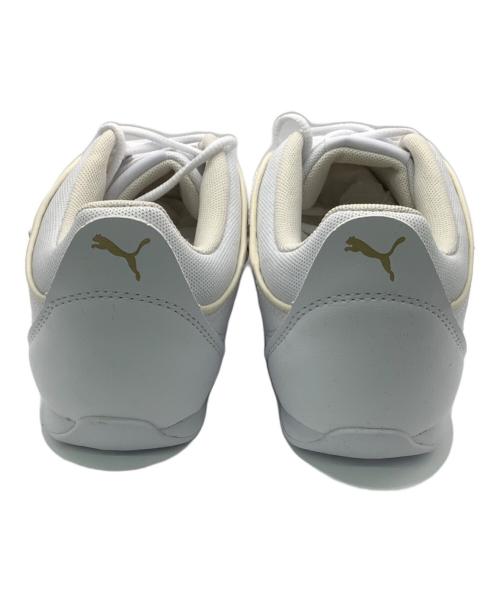 PUMA（プーマ）PUMA (プーマ) スニーカー ホワイト×ゴールド サイズ:23.5 未使用品の古着・服飾アイテム