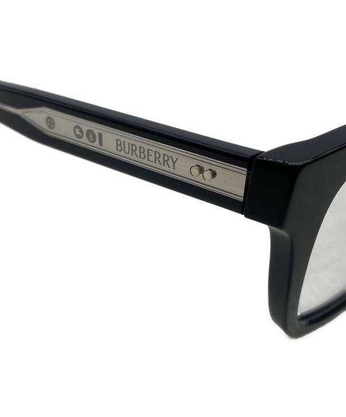 BURBERRY（バーバリー）BURBERRY (バーバリー) 伊達眼鏡 ブラックの古着・服飾アイテム