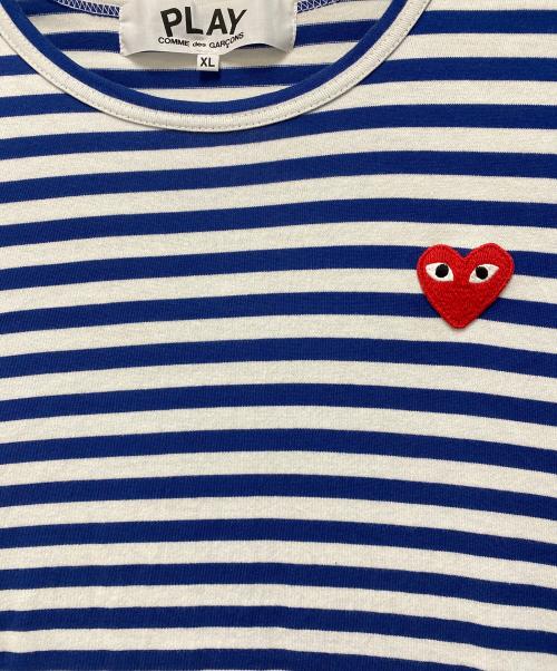 PLAY COMME des GARCONS（プレイコムデギャルソン）PLAY COMME des GARCONS (プレイコムデギャルソン) 長袖カットソー ホワイト×ブルー サイズ:XLの古着・服飾アイテム