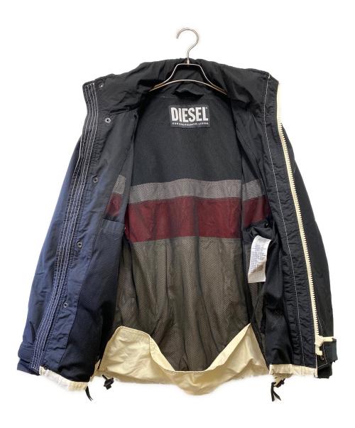 DIESEL（ディーゼル）DIESEL (ディーゼル) ナイロンジャケット レッド×ブラック サイズ:Sの古着・服飾アイテム
