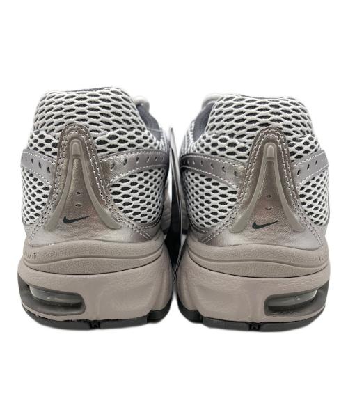 NIKE（ナイキ）NIKE (ナイキ) ローカットスニーカー グレー サイズ:26 未使用品の古着・服飾アイテム